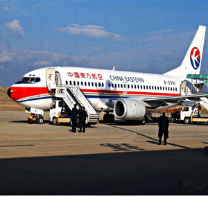 二连浩特赛乌素空运公司航空快运业稳步发展的原因是什么？